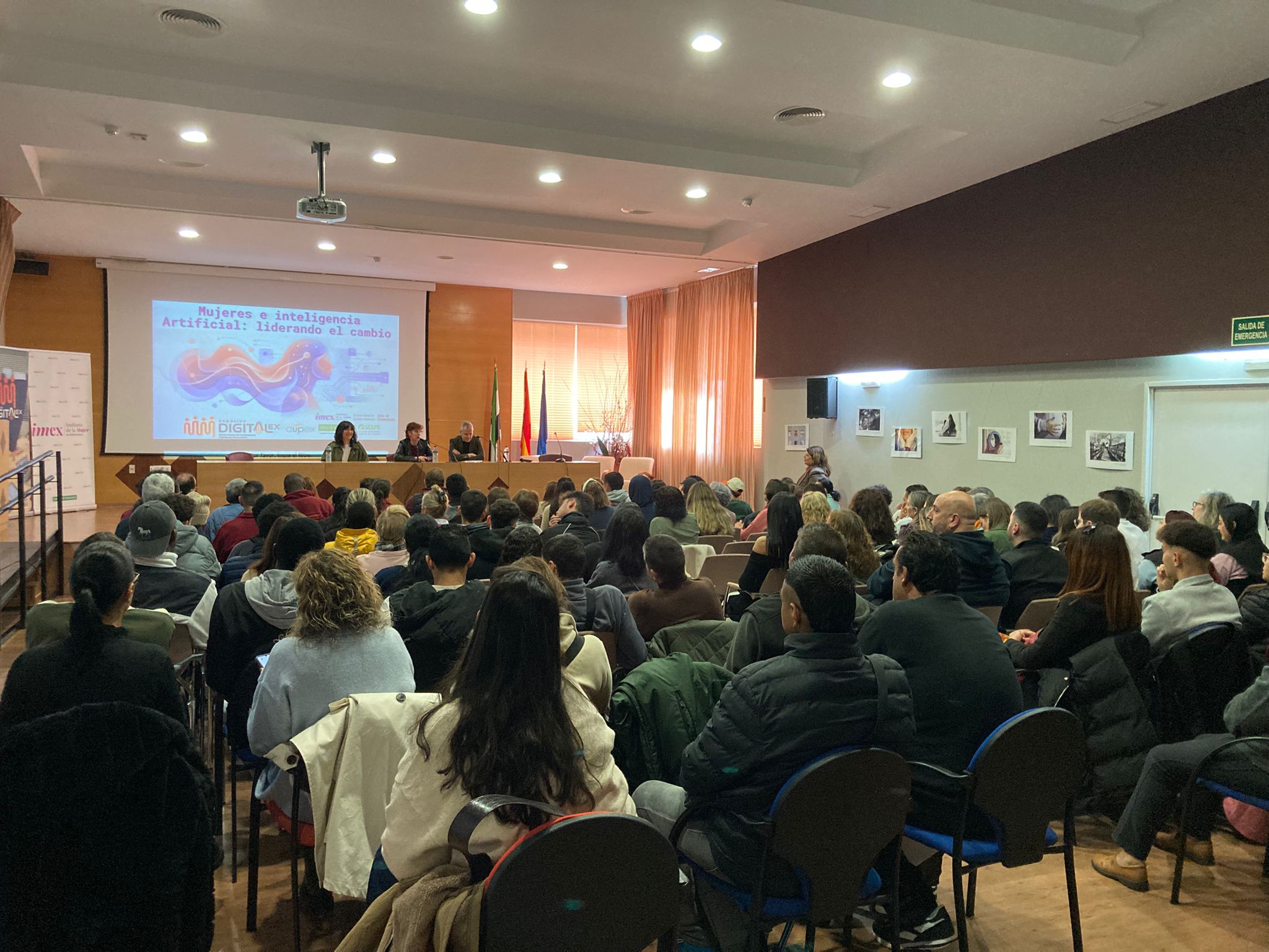 Espacios Digitalex. Red de Centros de Competencias Digitales de Extremadura