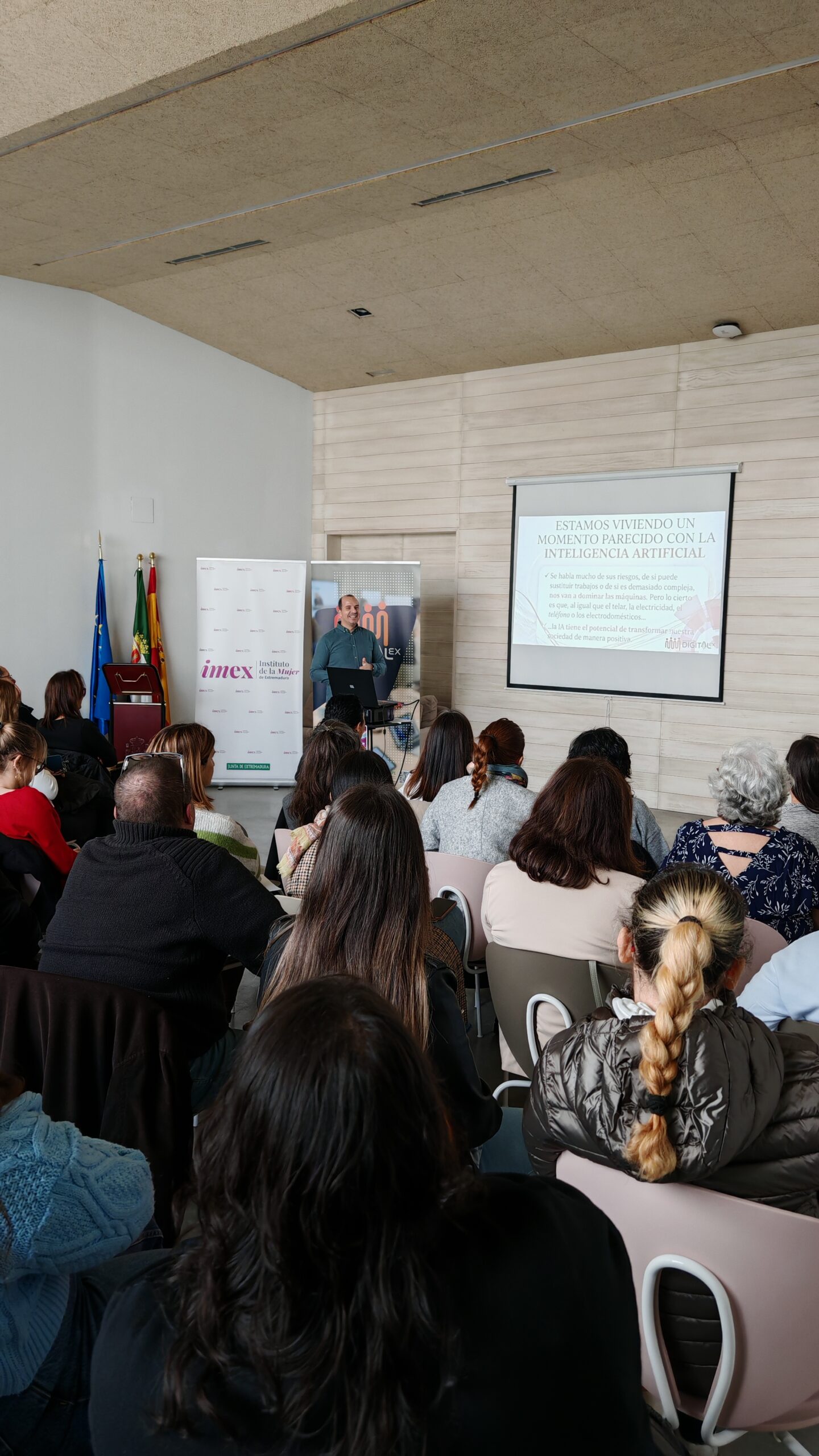 Espacios Digitalex. Red de Centros de Competencias Digitales de Extremadura