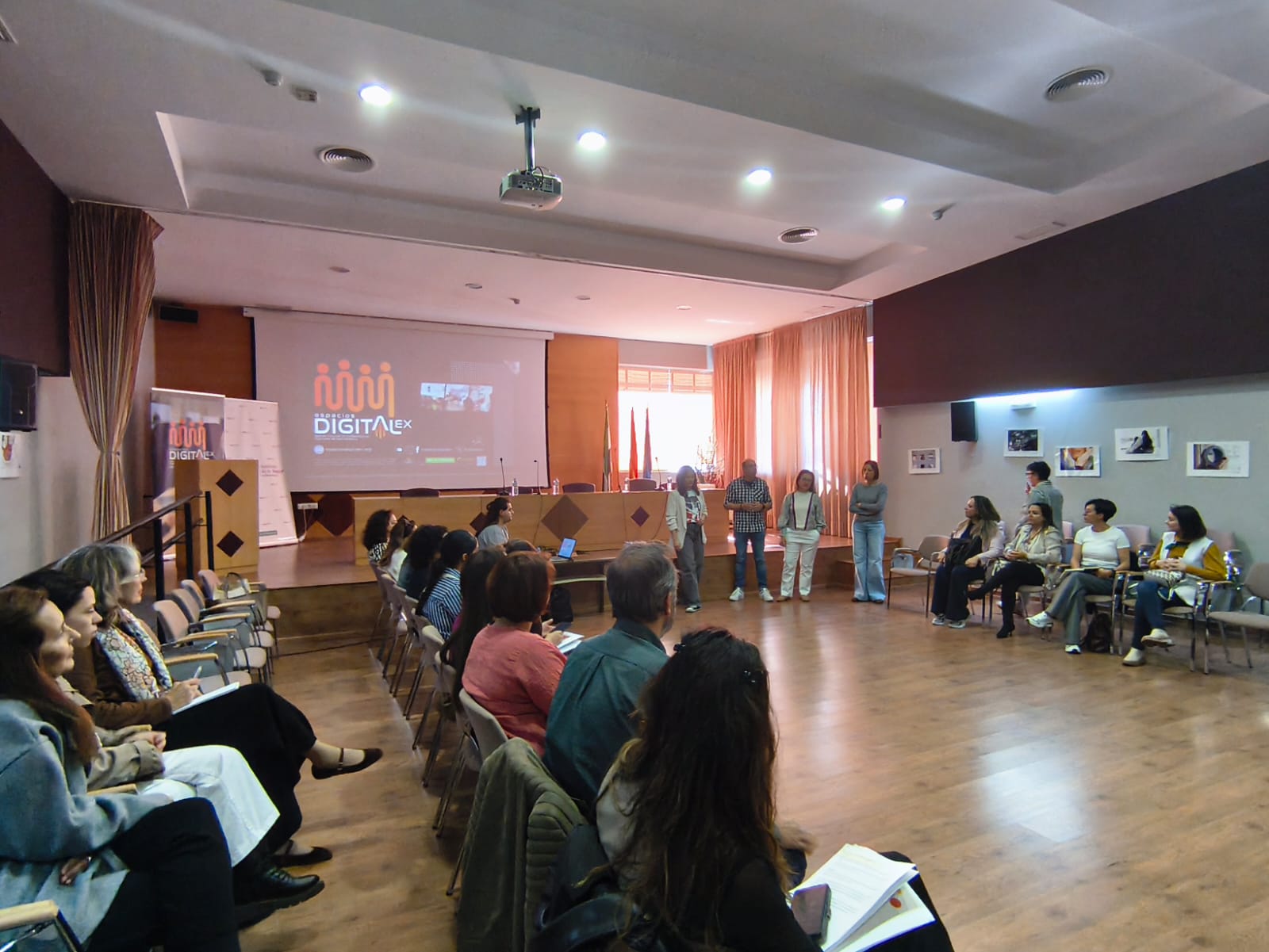 Espacios Digitalex. Red de Centros de Competencias Digitales de Extremadura