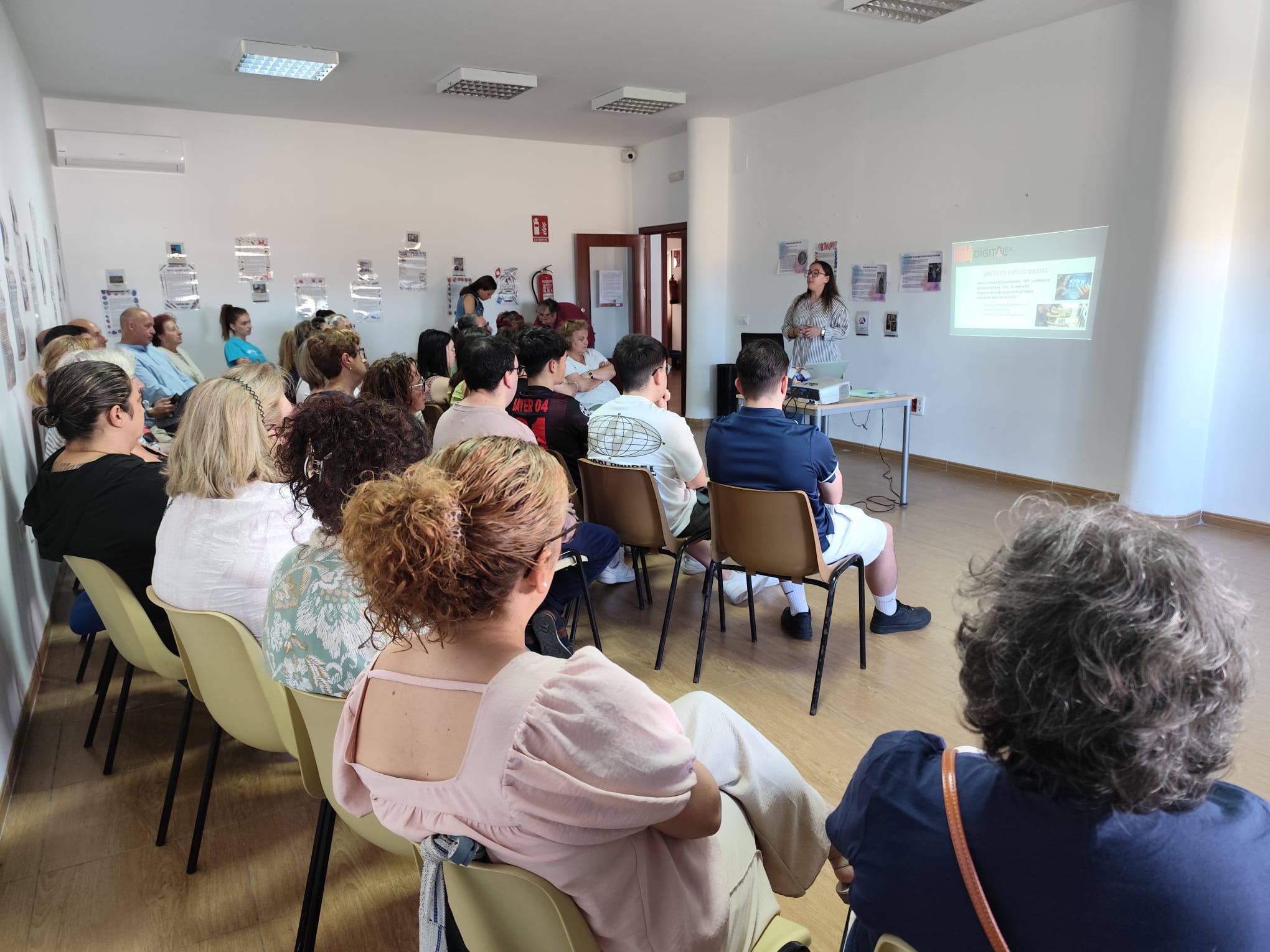 Espacios Digitalex. Red de Centros de Competencias Digitales de Extremadura